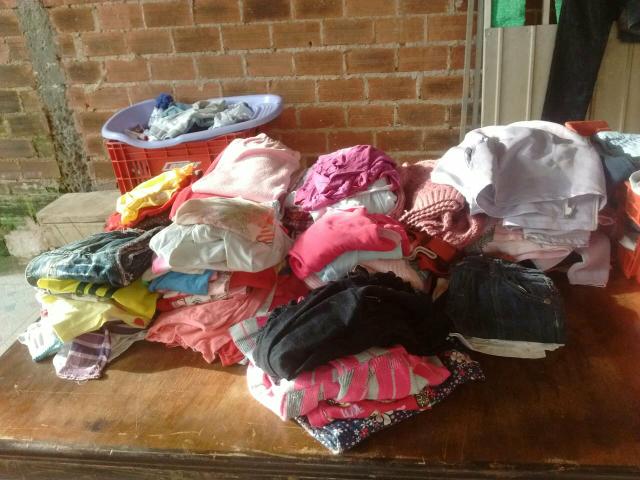 Vendo um lote de roupas e sapato para brechó em prefeito sestado - Foto 5
