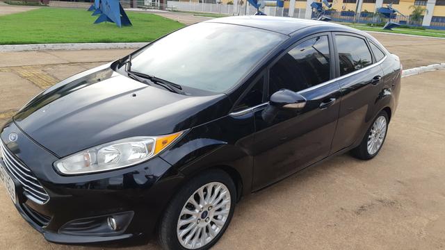 New Fiesta 1.6 Sedan Titaniun 2014