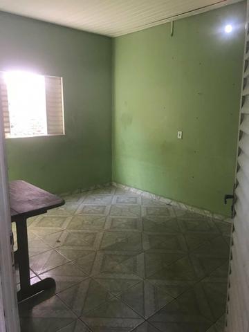 Casa Compacta R$450,00 em excelente localização - Foto 4