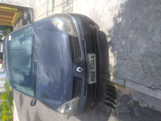 Clio 2003 9.500 - Foto 2