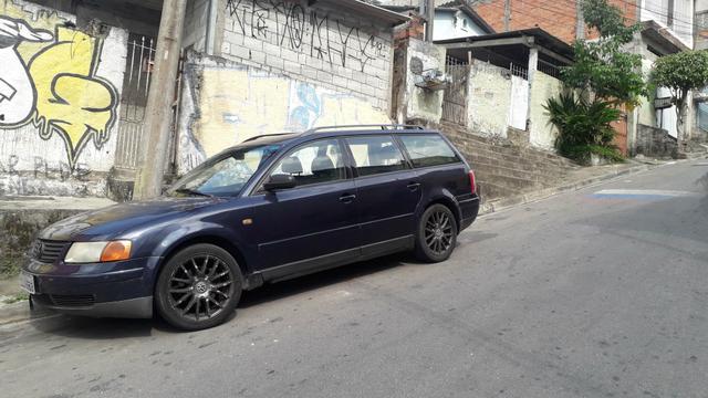 Passat variant 98 troco por carro 1.0 ou moto - Foto 2