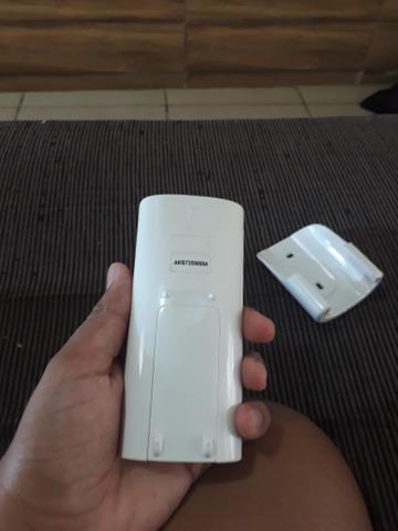 Controle de ar condicionado lg - Foto 2