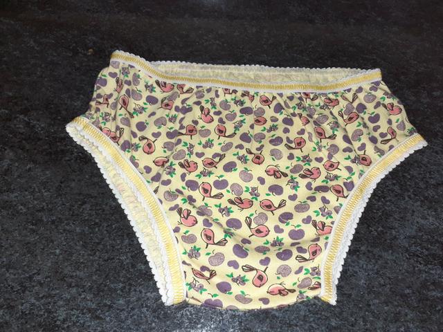 Calcinhas ínfantis r$ 2,50 - Foto 3