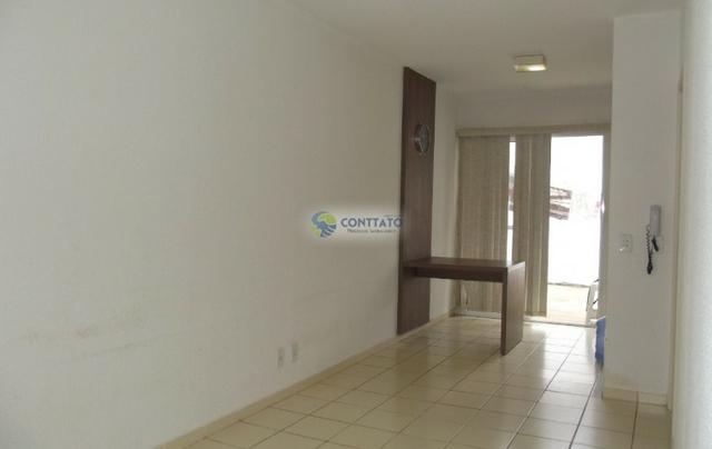 Alugo casa com 2 quartos, sendo uma suíte no condomínio Rio Manso