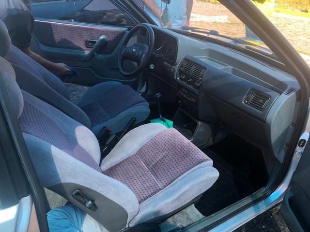 Vendo Escort XR3 de coleção, placa preta - Foto 7