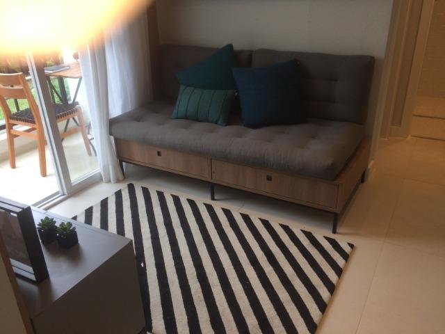 Apartamento sala e quarto varanda com infraestrutura