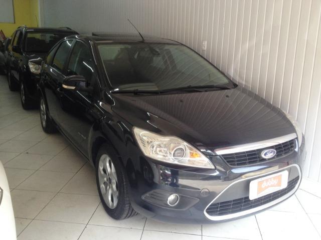 Ford Focus Hatch Titanium Impecável