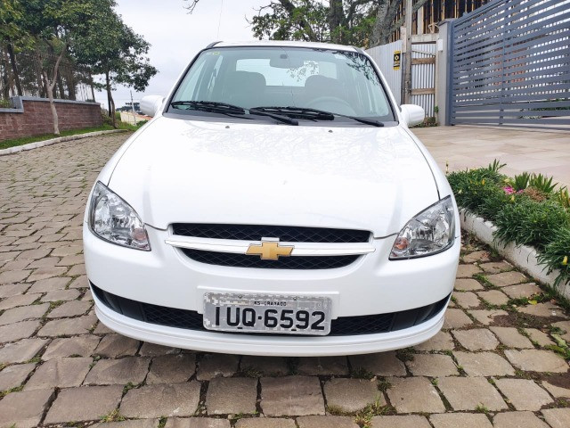 Chevrolet Classic - Foto 3