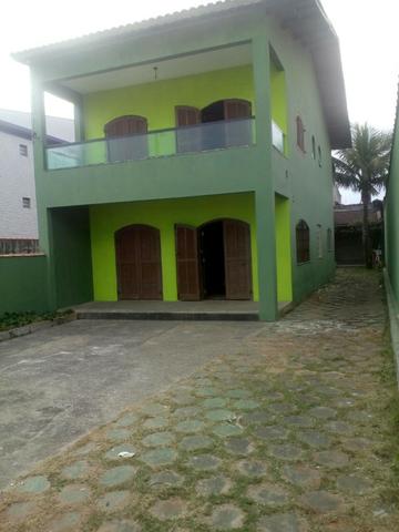 Ótima casa na praia de Mongaguá de frente a praia próximo a plataforma - Foto 6