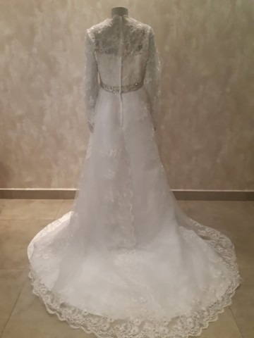 Vestido de Noiva Maravilhoso (Tamanho GG) NOVO - Foto 2