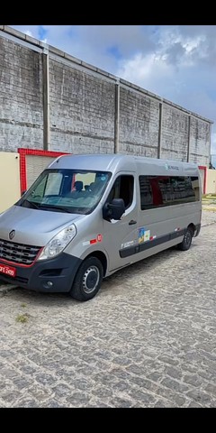 ALUGA-SE OU AGREGA VAN