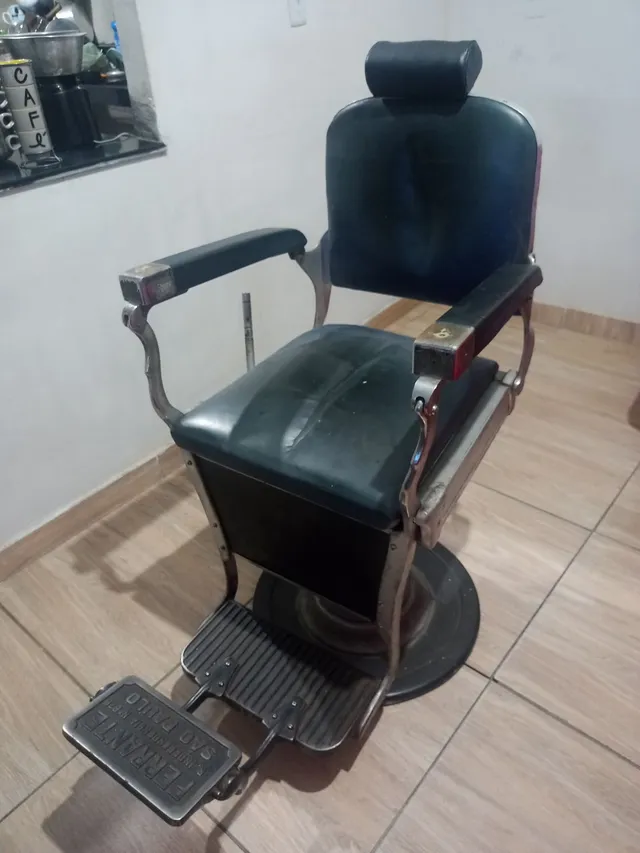 Cadeira De Barbeiro Antiga Usada Tem Que Reformar Ferrante