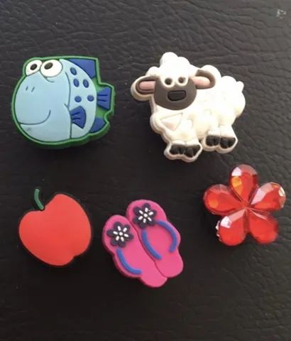 Pin para crocs  - Foto 3