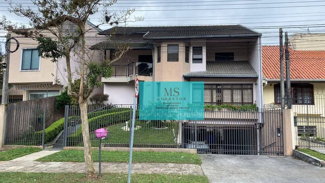 Sobrado à Venda - na Água Verde 366m² - R$ 1.990.000,00