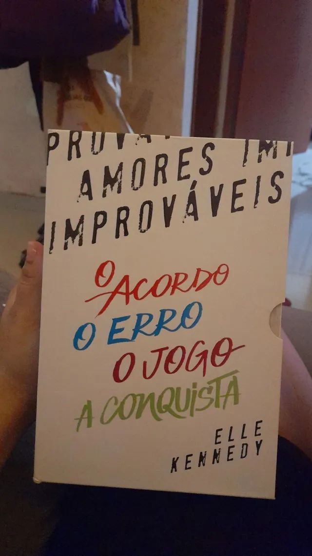 Box Amores Improváveis 4 Livros Acordo Erro Jogo Conquista