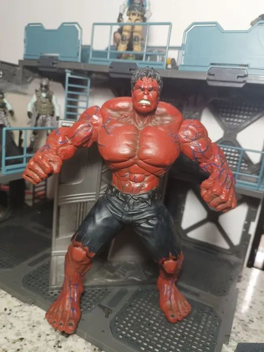 Hulk Vermelho - Figura de Ação - Foto 3