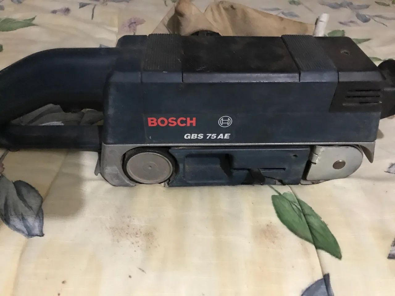 Lixadeira Bosch GBS 75AE - Foto 4