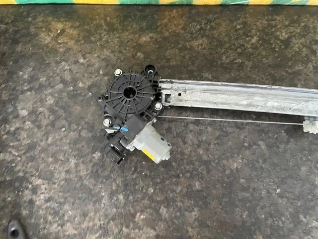 Máquina do vidro engenho de porta civic g10 dianteiro esquerdo  - Foto 3