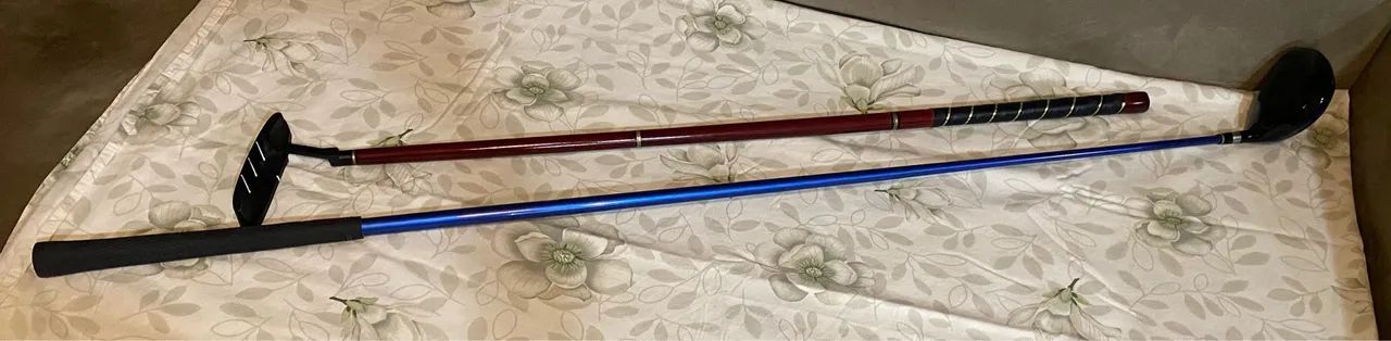 Taco de golfe Horus original seminovo - Foto 2