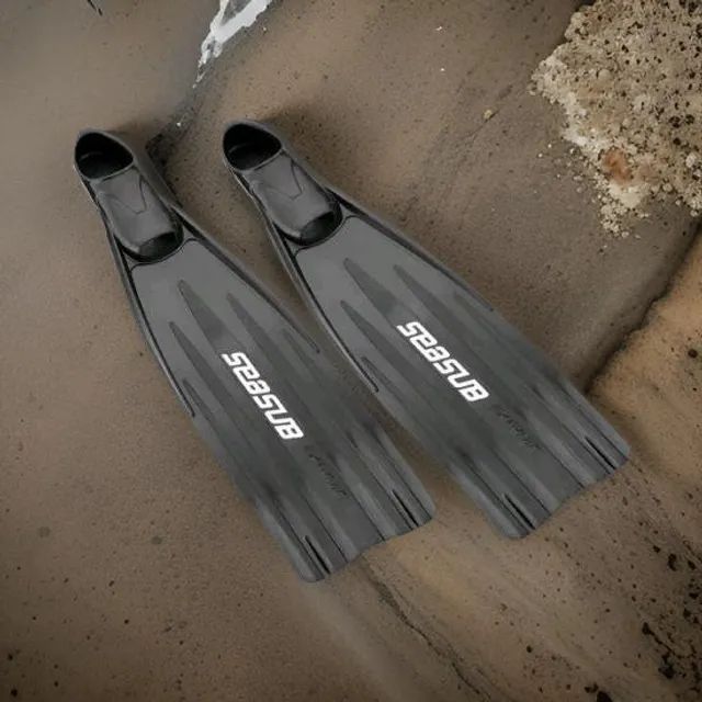 Nadadeira masculina n° 44 Seasub Extreme Velox - Original - PRO (excelente estado) - SP - Foto 4