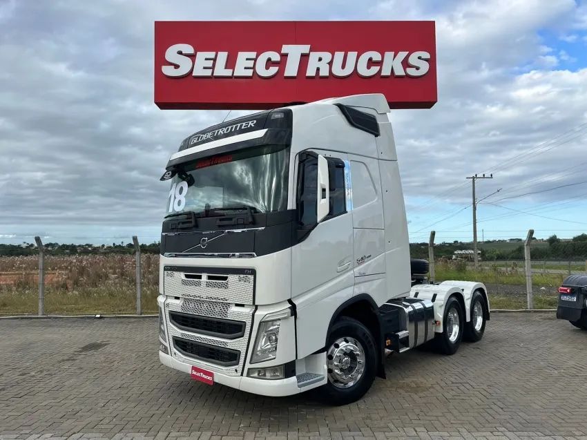 Volvo FH 540 Globetrotter 6x4 | Selectrucks.
