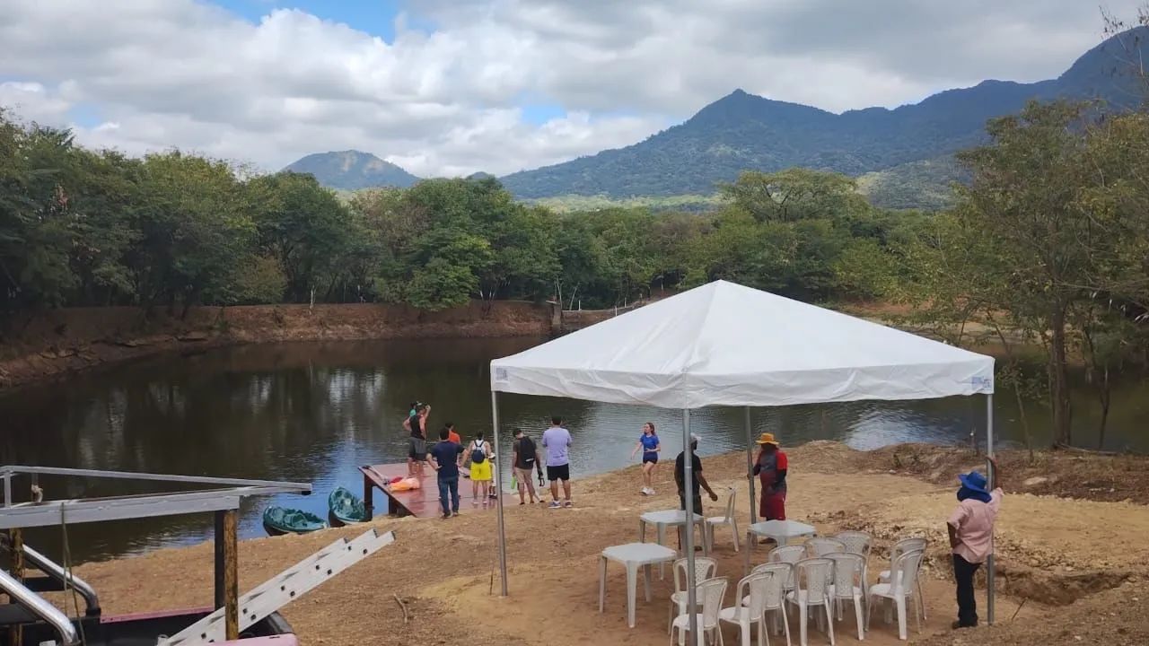 Tenda Locação incluso frete  - Foto 3