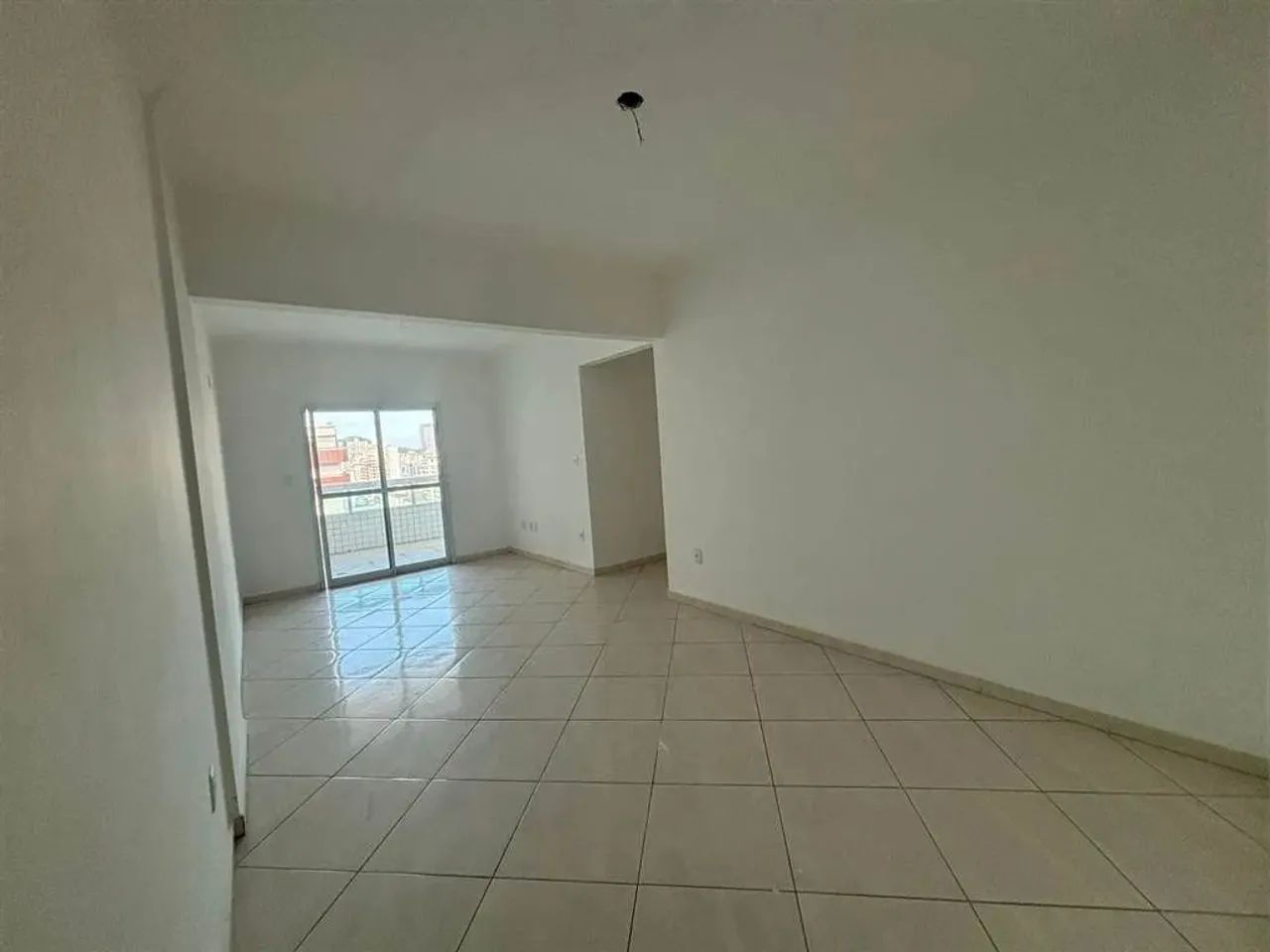 APARTAMENTO 03 QUARTOS, 100 MTS DA PRAIA, CHURRASQUEIRA E PIA NA SACADA, BAIRRO GUILHERMIN - Foto 5
