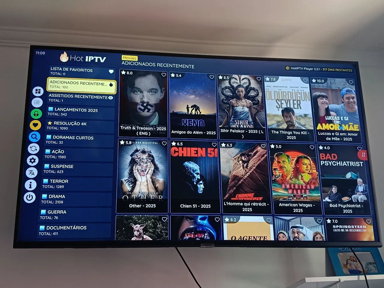 Tv smart sansung 4k 55 polegadas com pequeno detalhe - Foto 3
