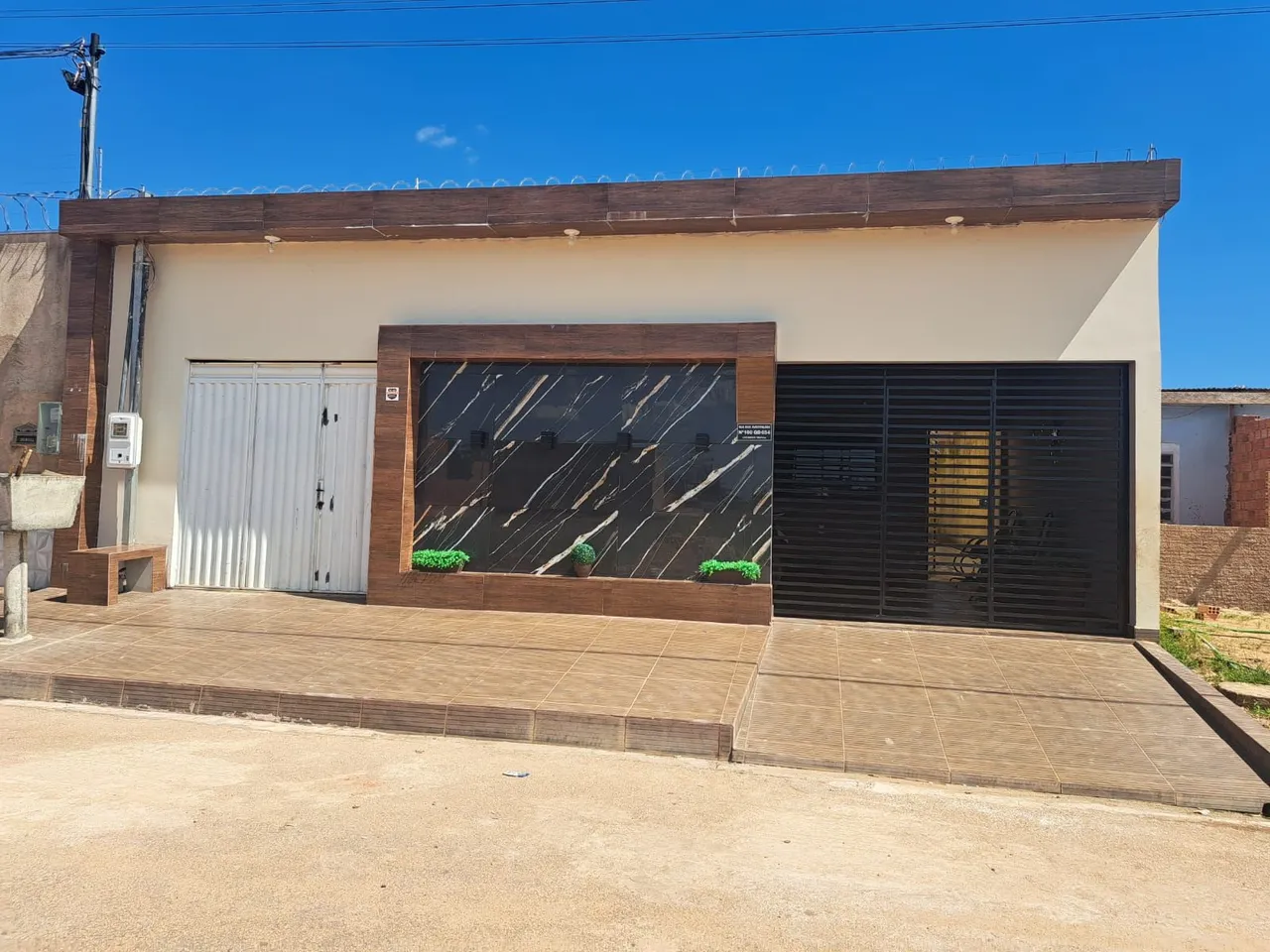 Vendooo ou trocooo por carro Linda casa 4quartos Porto Velho R$250mil