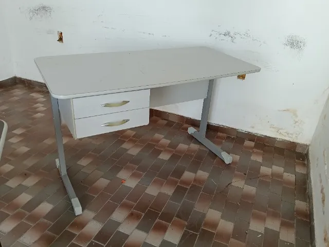 Mesa para escritório