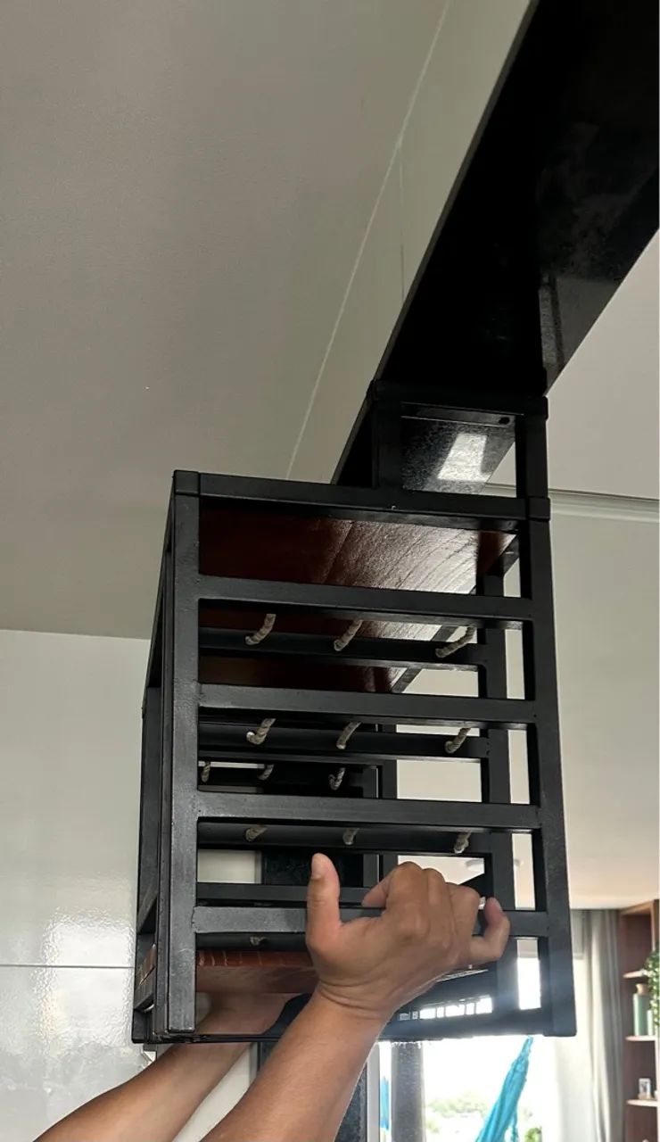 Bar suspenso 