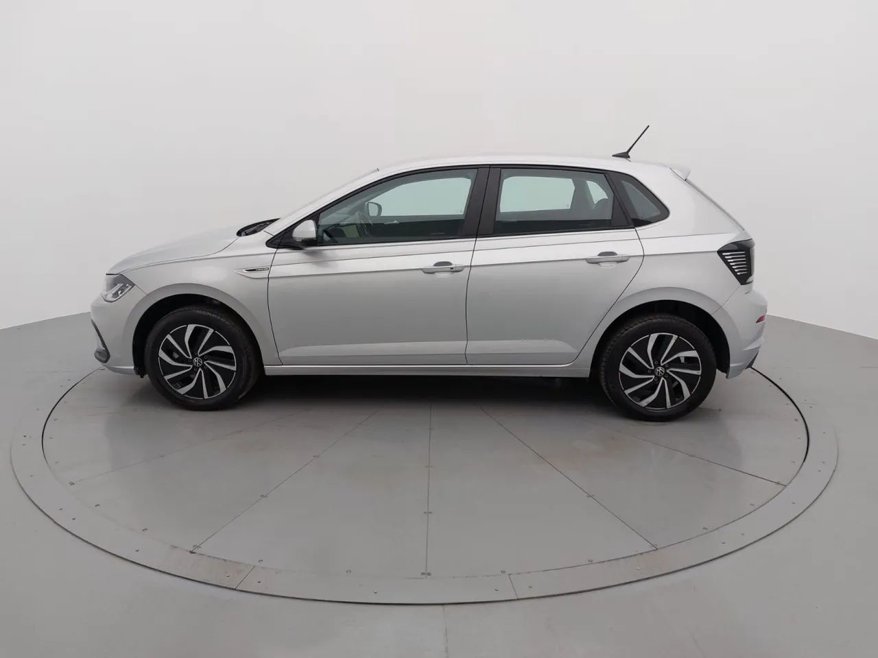 Volkswagen Polo 2024 1.0 170 tsi highline automático - Foto 2