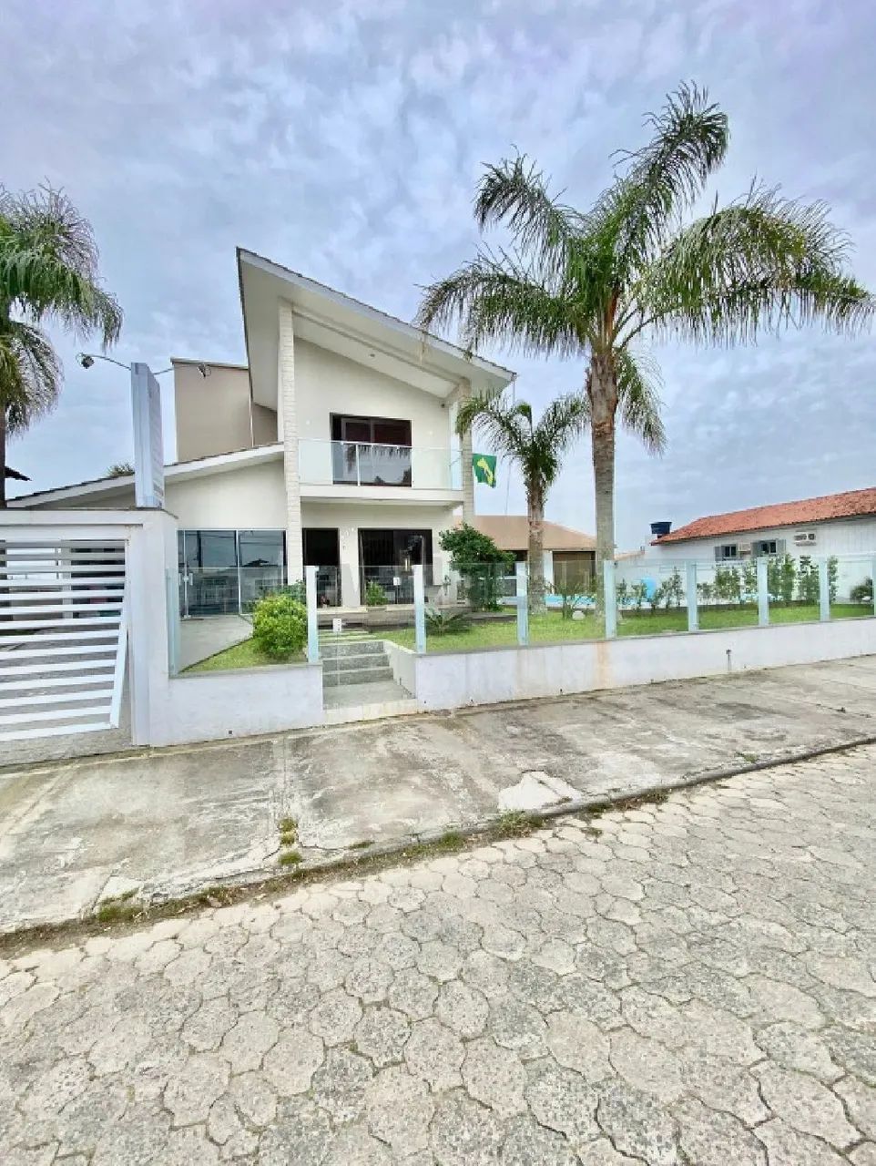Casa Alto Padrão - 2 terrenos - Centro do Balneário Rincão - Foto 2