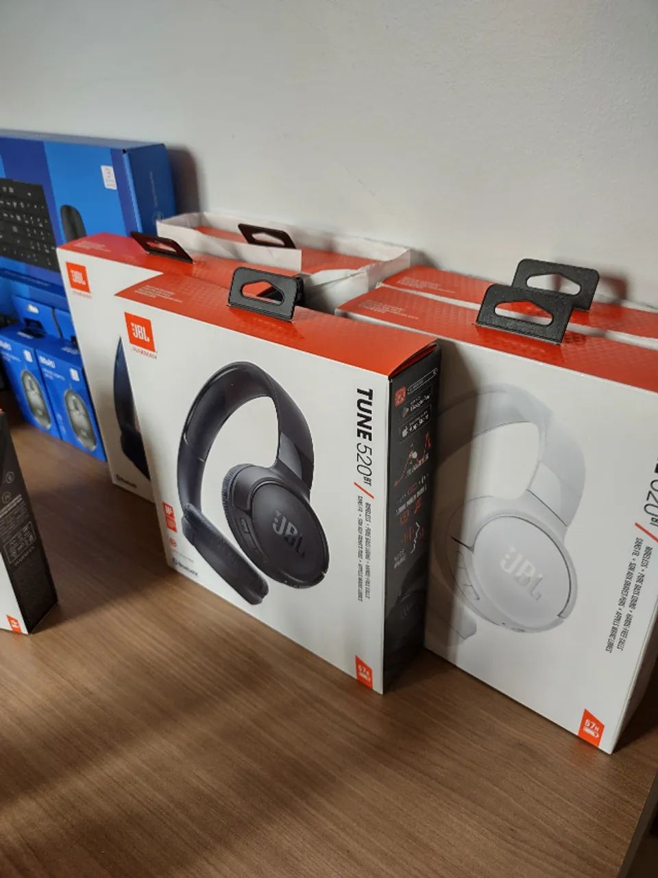 Fone de ouvido JBL Tune 520bt Bluetooth - Queima de Estoque?Aproveite!!!