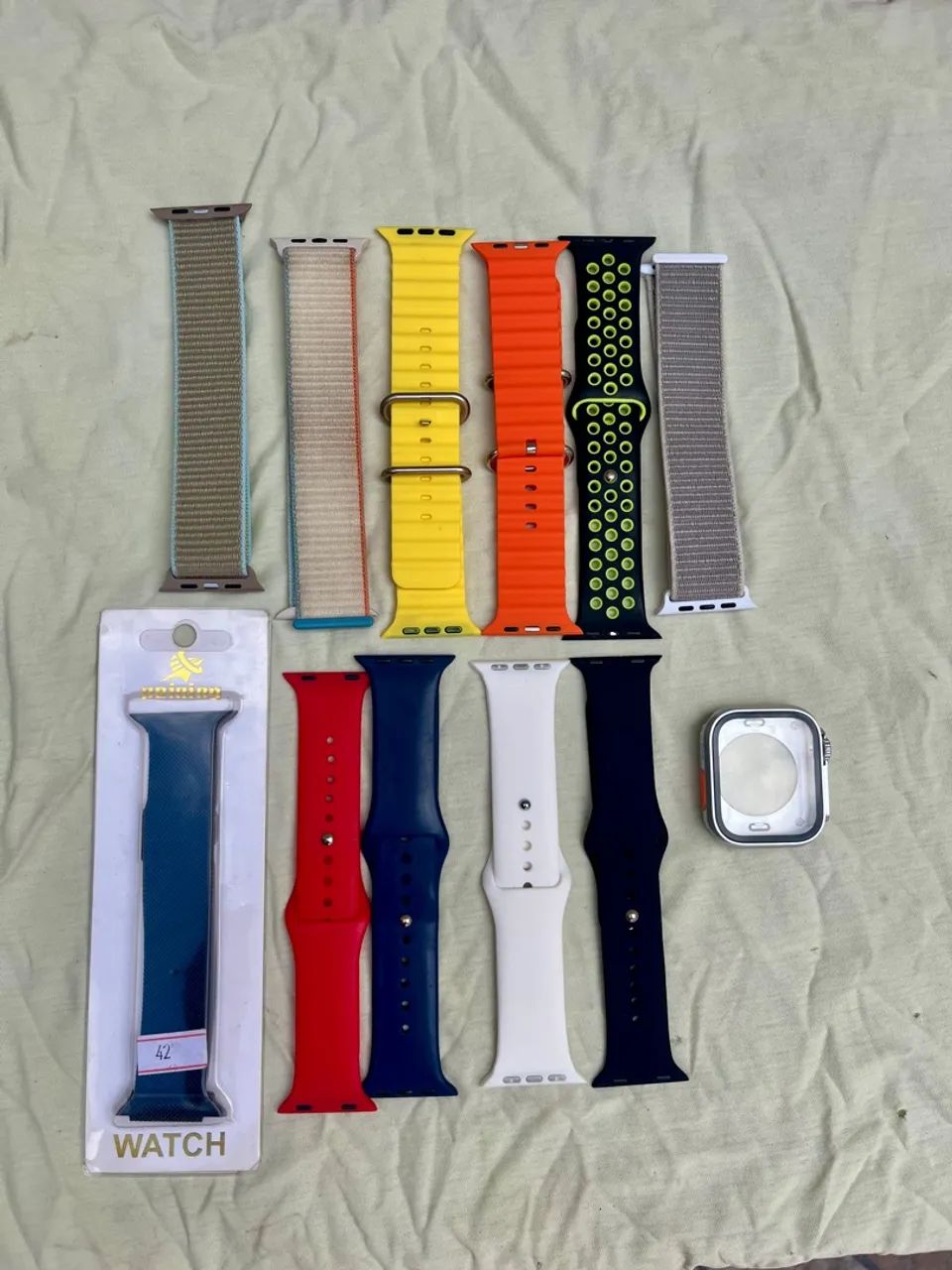 Lote com 11 Pulseiras e capa para Apple Watch 45m