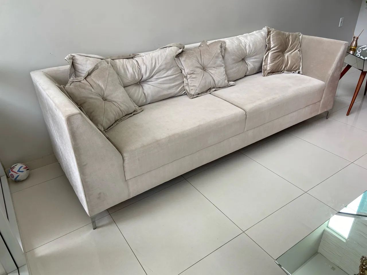 Sofá Elegante para sua Sala de Estar - Foto 3