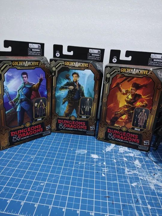 Kit 3 Bonecos Dungeons & Dragons Golden Archive original Hasbro 