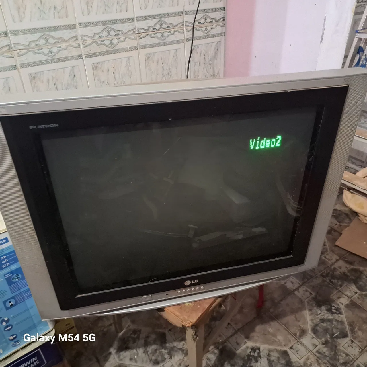 "tv de tubo" - TVs no Brasil