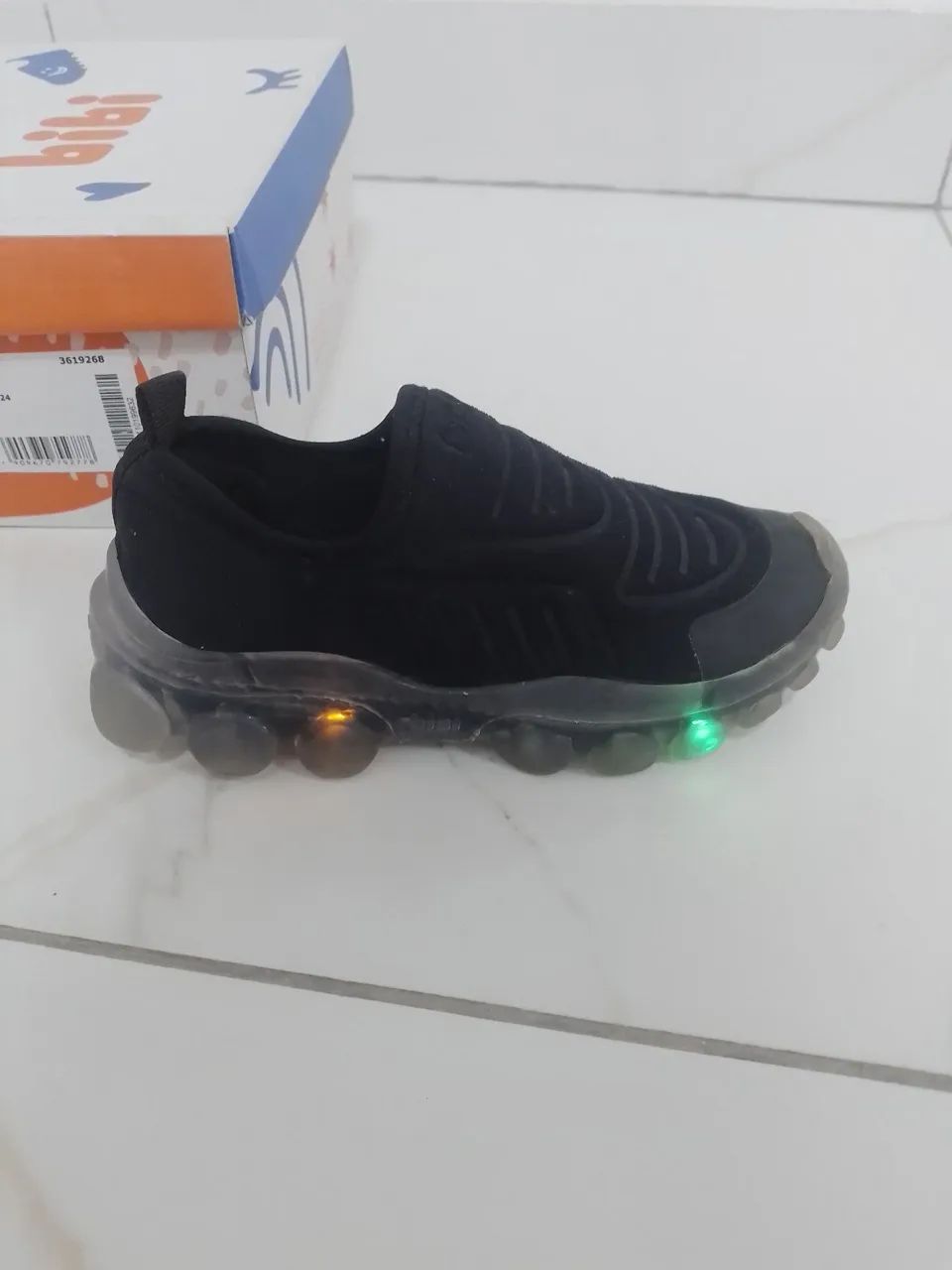 Tênis BIBI com luz led número 29