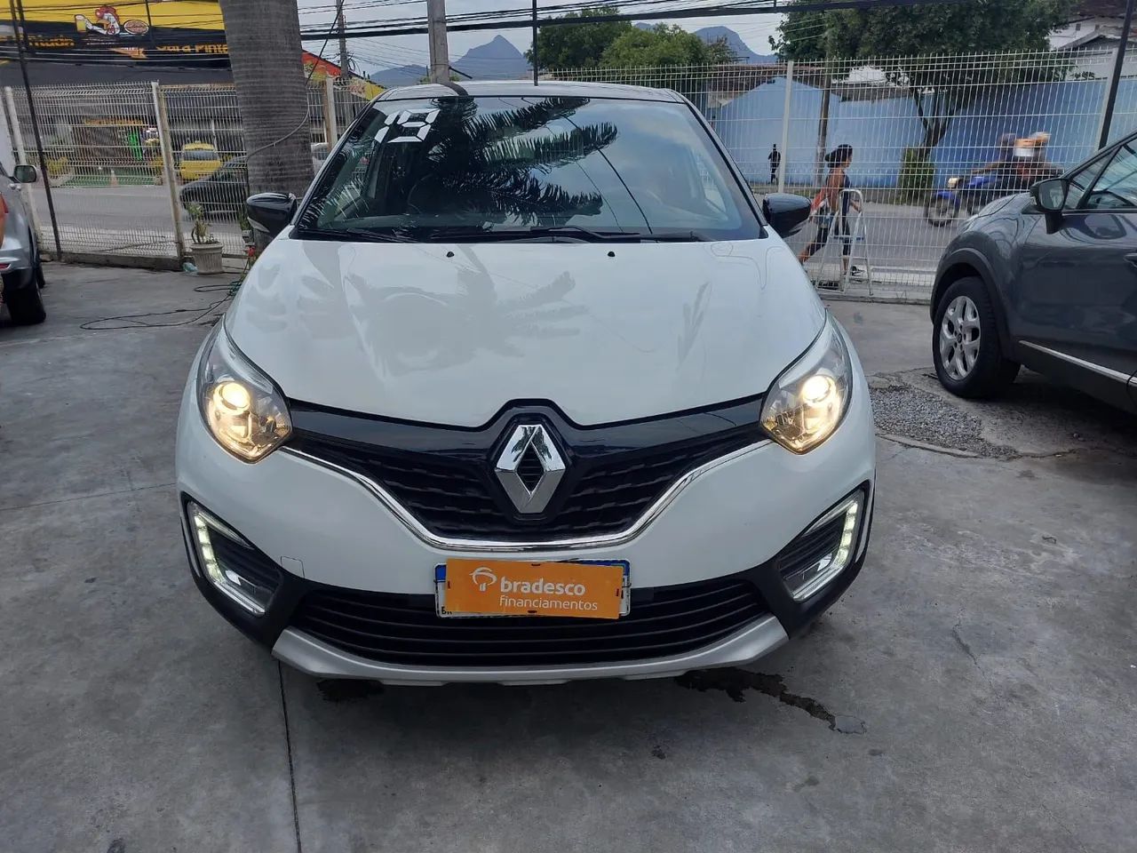 RENAULT CAPTUR 2019 COM GNV 55.900 FINANCIADO 