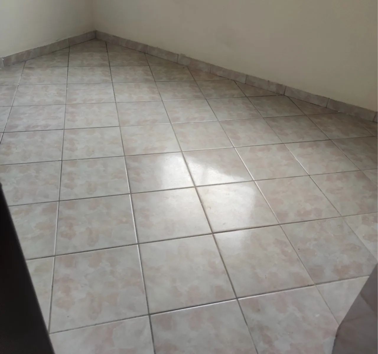 VENDO CASA DE 360 M2, BAIRRO GRÃ DUQUESA. DOCUMENTAÇÃO EM DIA E VENDA PARTICULAR  - Foto 2