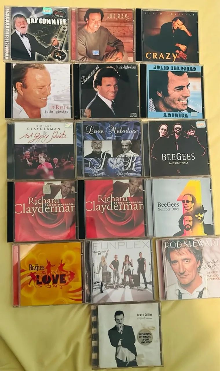 Coleção de 16 CDs de Musica Internacional Romântica 