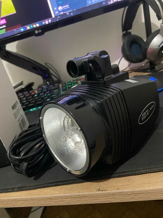 Tripé  + Iluminação Mini Master Godox k180a