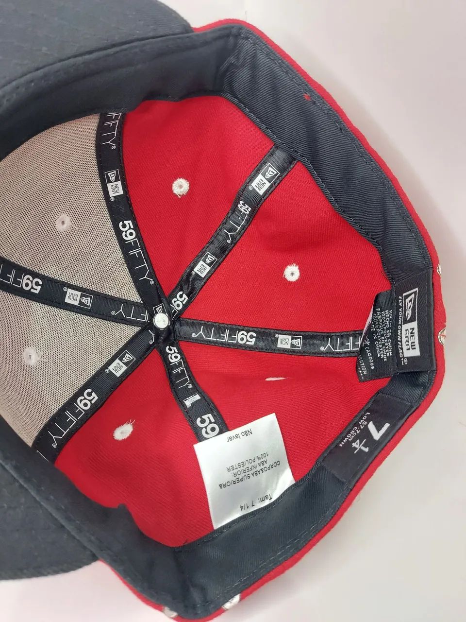 Boné New era vermelho - Branded - aba reta - 5950 - Foto 5