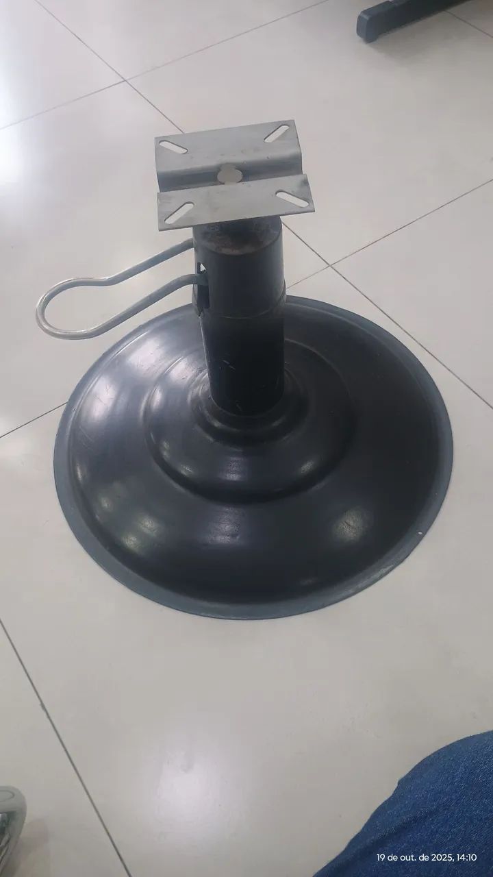 Base redonda pra cadeira de barbeiro 