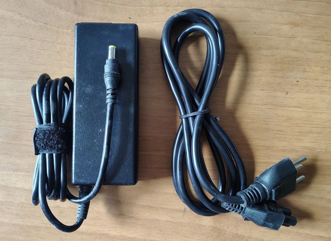 Fonte notebook 19v nodaji