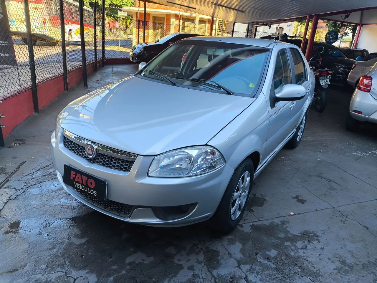 Fiat Siena 2013 Usados e Novos