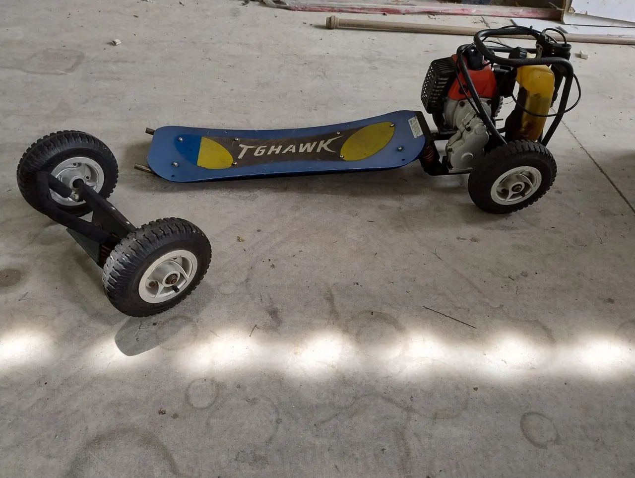 SKATE MOTORIZADO A GASOLINA  - Foto 3