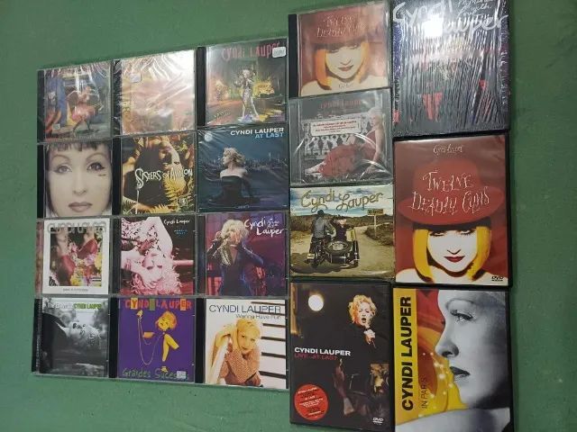 Coleção Cyndi Lauper (CDs + DVDs) - Foto 2