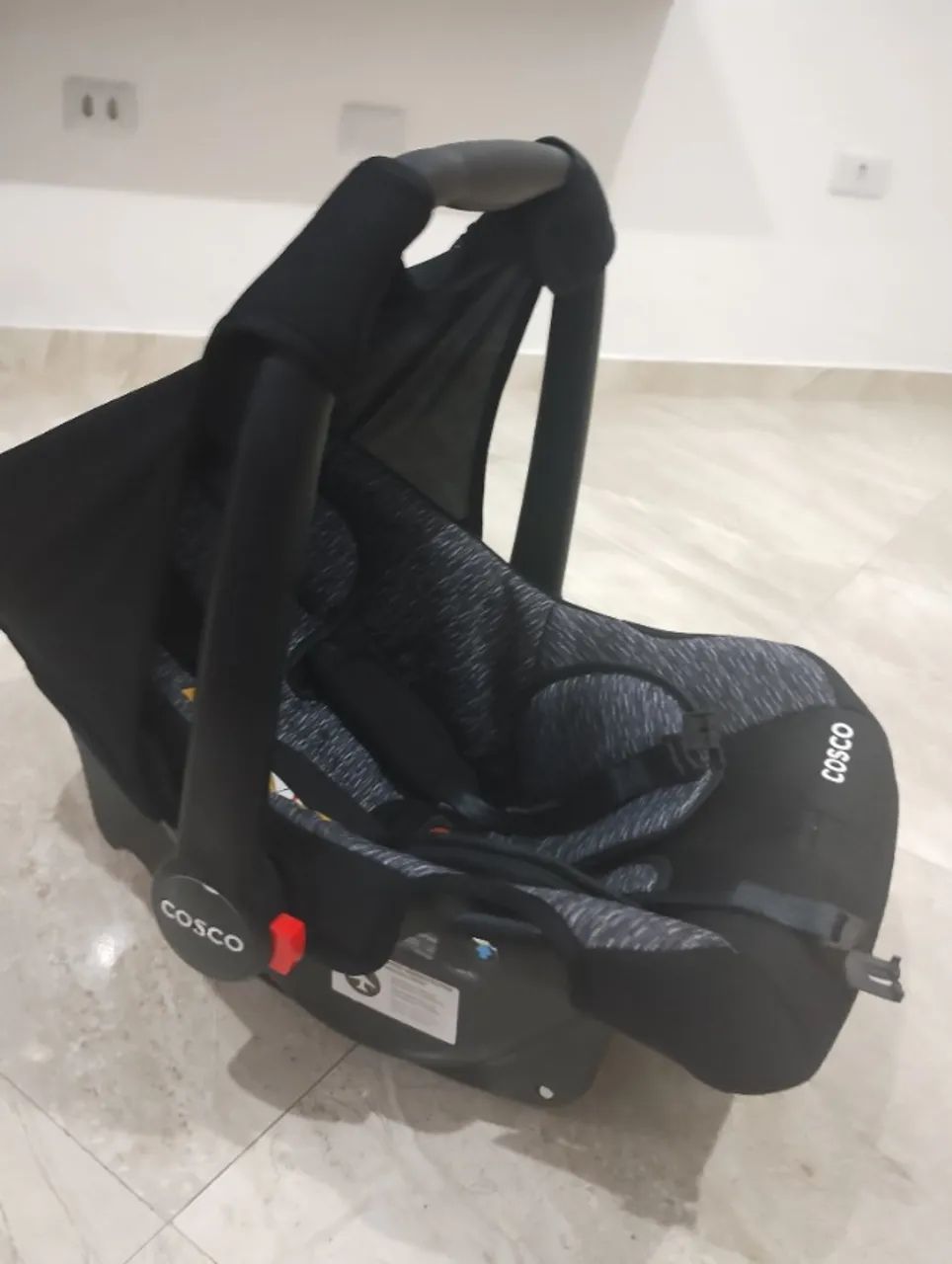 Cadeirinha de bebê para auto 